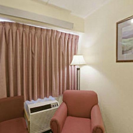 Royal Inn 샬럿 외부 사진